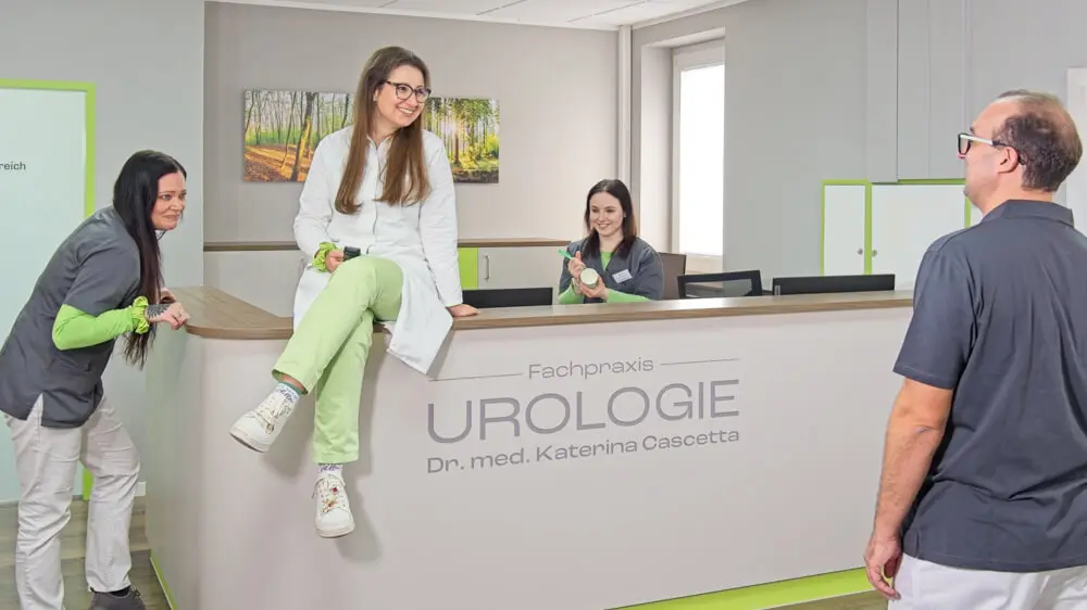 240822__X220731 Praxis Empfang der Urologie Cascetta